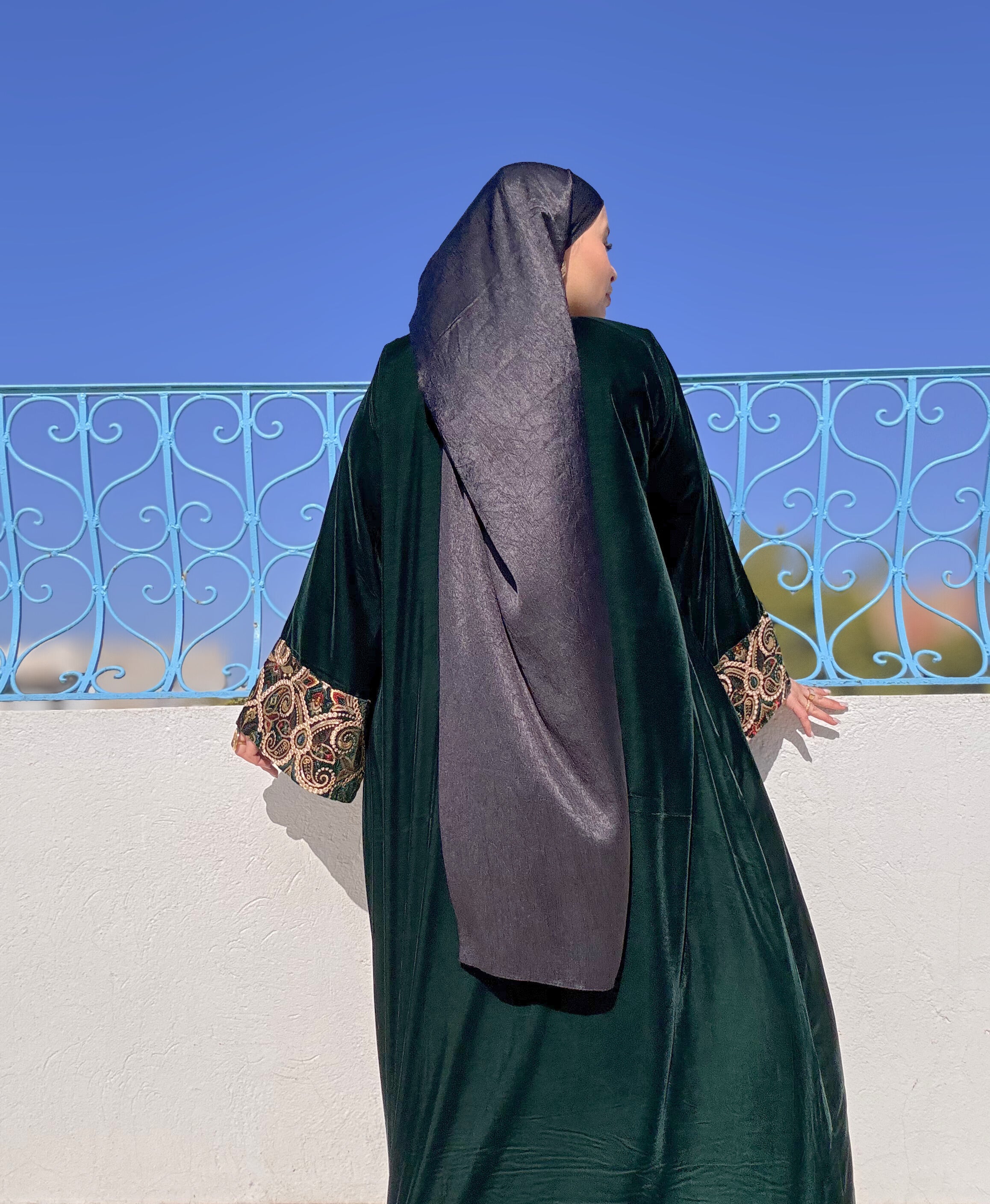 Abaya Zina